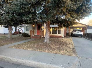 2425 E E St #B, Torrington, WY 82240