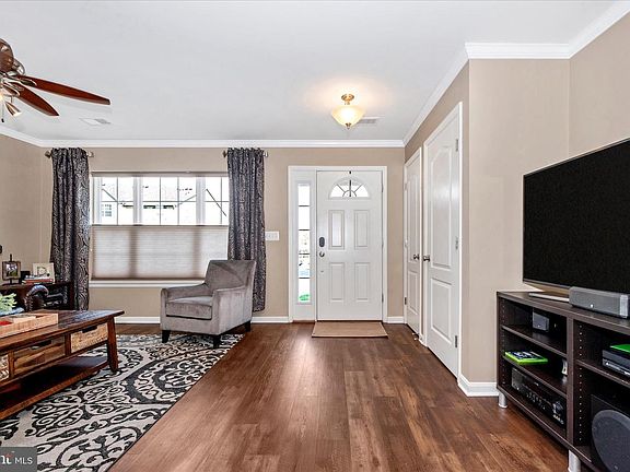 3rd image of 6488 Cornwall Dr Unit 17