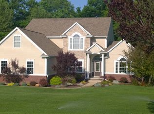 2543 Black Eagle Rdg, Howell, MI 48843