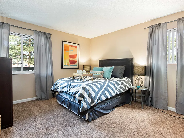 Oak Ridge Apartments — Photo 8