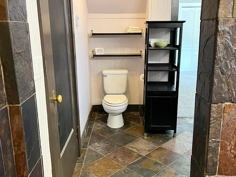 2520 Jefferson Ave — Photo 34