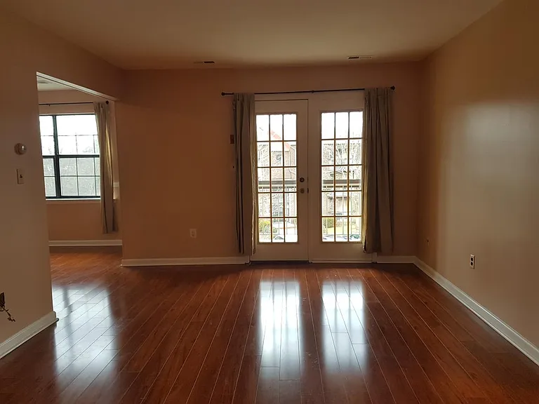 1409 Green Hollow Dr #1409 — Photo 6
