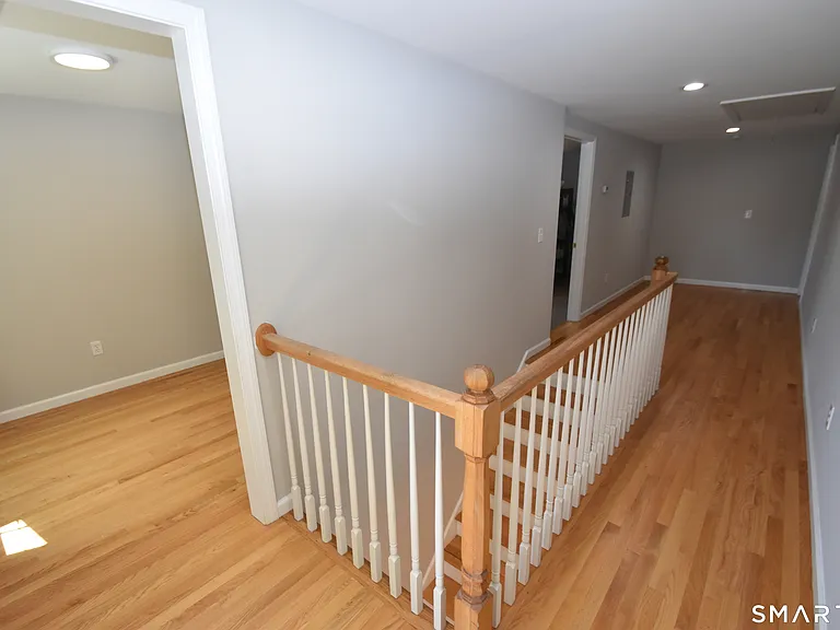 139 Hewitt Rd — Photo 20