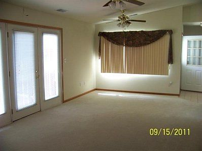 5th image of 1630 Chestnut Dr