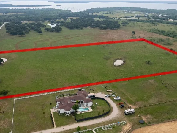 284 Union Grove Rd, Valley View, TX 76272