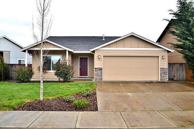 1st image of 11213 NE 110th Ave