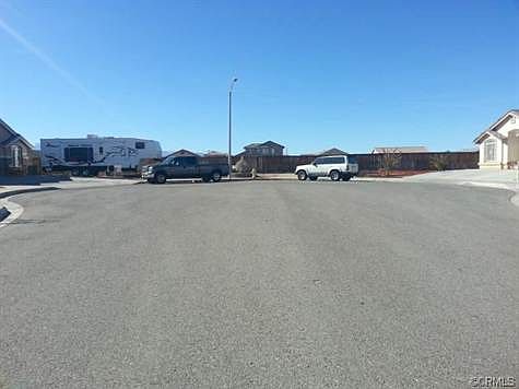 3rd image of 11399 La Paz Ct