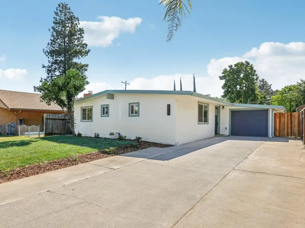 833 Hardy Dr, West Sacramento, CA 95605