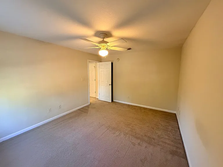 1704 N Patterson St #4 — Photo 17