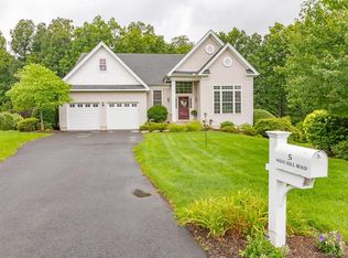 5 W Hill Rd, Bloomfield, CT 06002