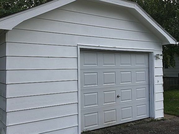 4th image of 523 Maplewood Ct