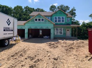 1409 Kimber Dr SE, Lowell, MI 49331