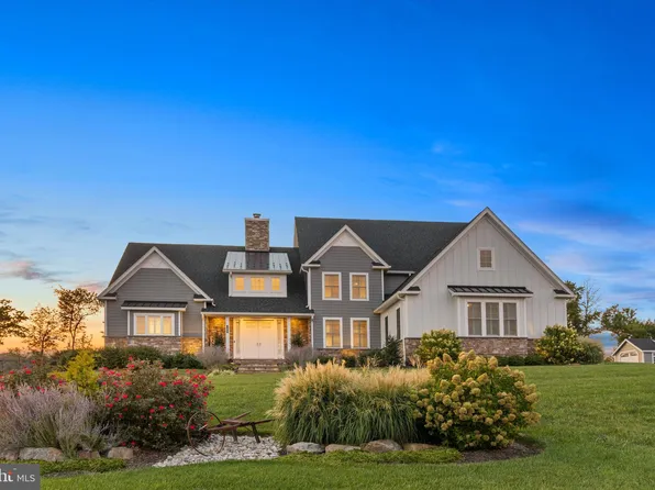 100 Baskin Rd, Perkasie, PA 18944