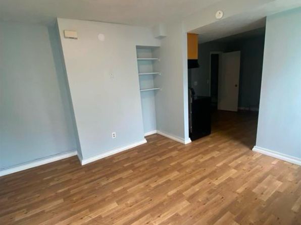 fort-wayne-indiana-73187921 picture