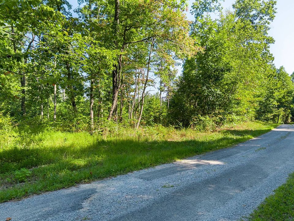 1st image of Robbins Rd