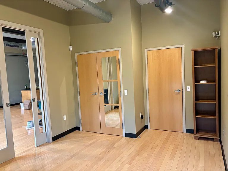 75 Maple St #108 — Photo 12