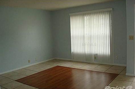 5th image of 432 SE Durrell Ct