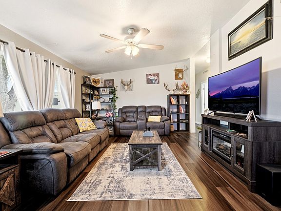 4th image of 1662 Omarr Ave