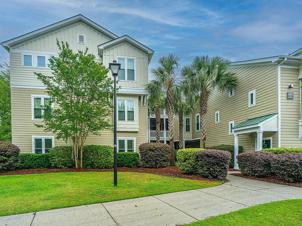 1st image of 2023 Egret Crest Ln