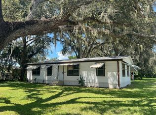38611 Tucker Rd, Zephyrhills, FL 33542