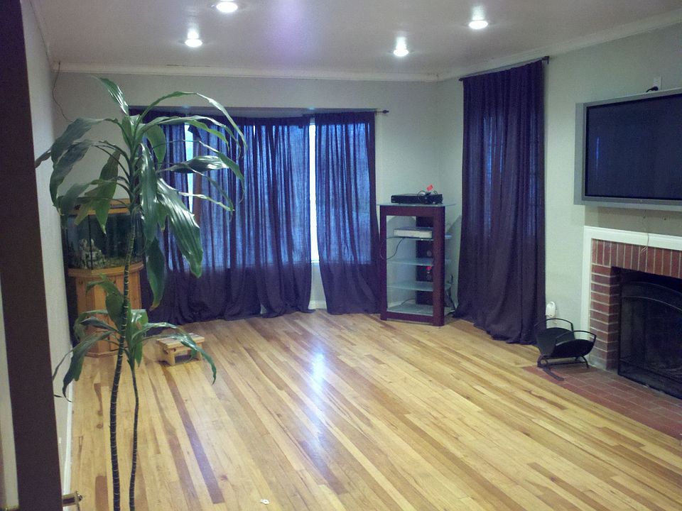 2nd image of 5241 Almira Rd