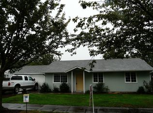 3315 Douglas Dr, Springfield, OR 97478