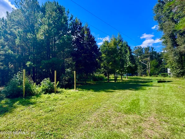 3923 SKIPPER Road, Middleburg, FL 32068