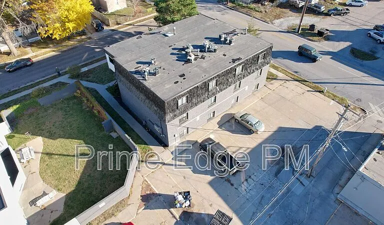 1109 N 28th St #6 — Photo 18