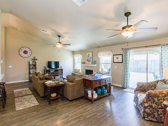 5th image of 670 Saint Montelena Dr