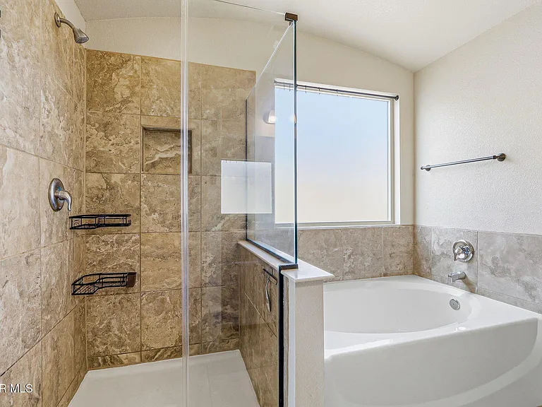 3144 Hidden Creek Dr — Photo 19
