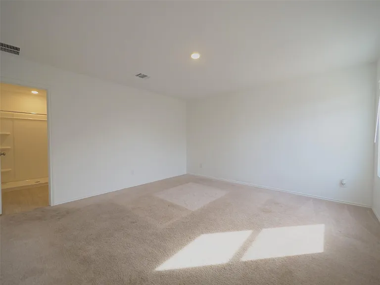337 Rancho Del Cielo Loop — Photo 4