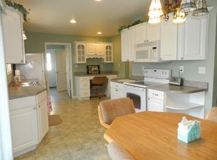 6409 Bear Springs Rd, Hubbard Lake, MI 49747