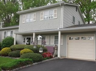 103 Sunrise Ter, Washington, NJ 07882