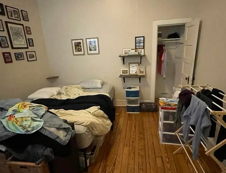 2825 Saint Paul St #1B — Photo 5