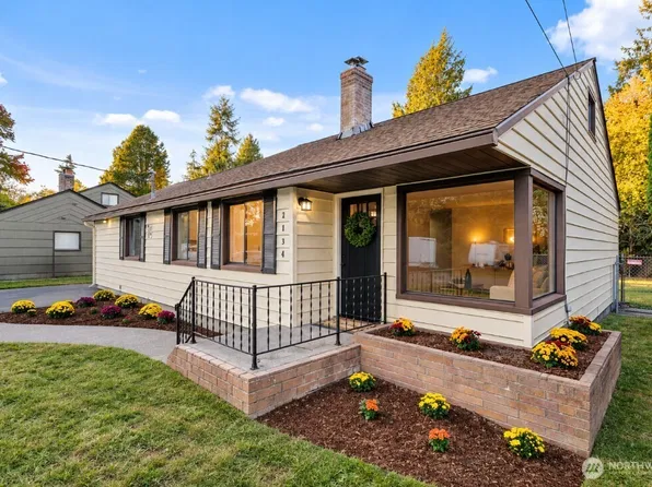 2134 N 193rd Street, Shoreline, WA 98133