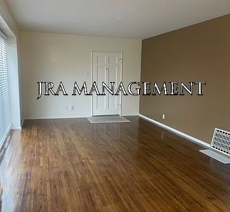 5th image of 4036 W Slauson Ave APT 1