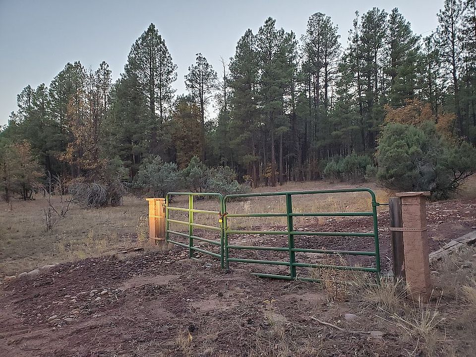 1st image of 620 Rim Dr