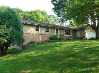 15103 Green Oaks Trl SE, Prior Lake, MN 55372