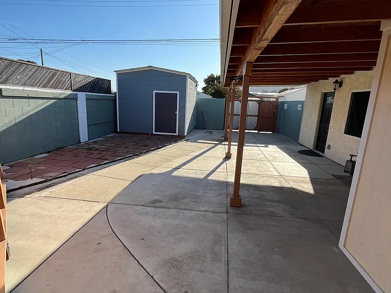 306 S B St — Photo 14