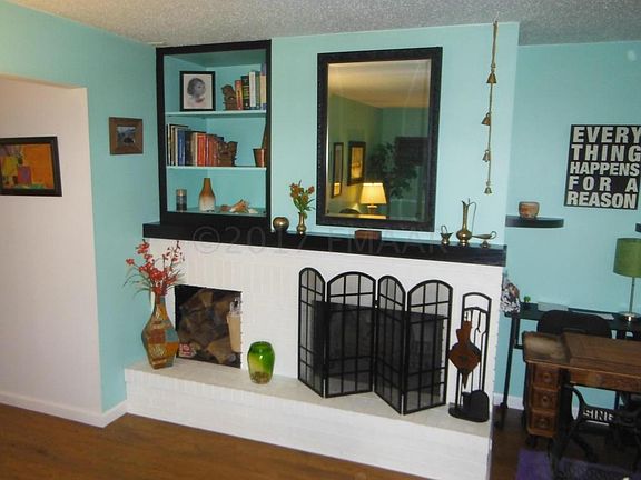 4th image of 608 12 1/2 Ave E APT 09