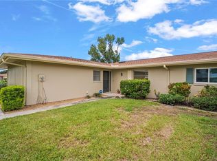 5586 Pendlewood Ln, Fort Myers, FL 33919