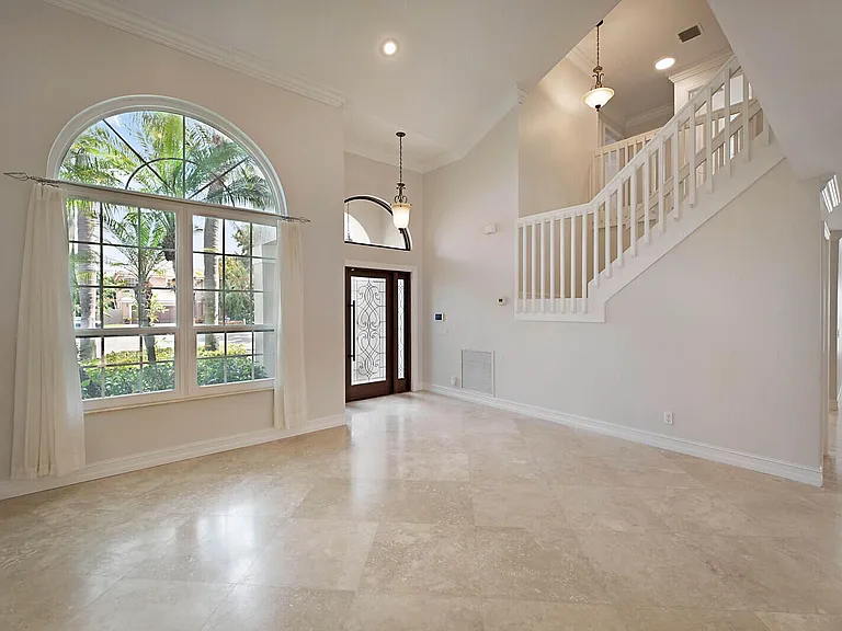 9485 Baritone Ct — Photo 8