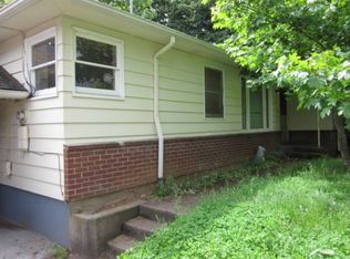 19487 Beavercreek Rd, Oregon City, OR 97045