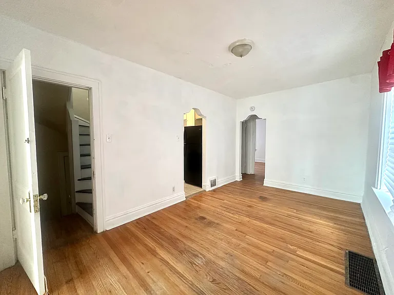 3865 Alberta St #1 — Photo 7