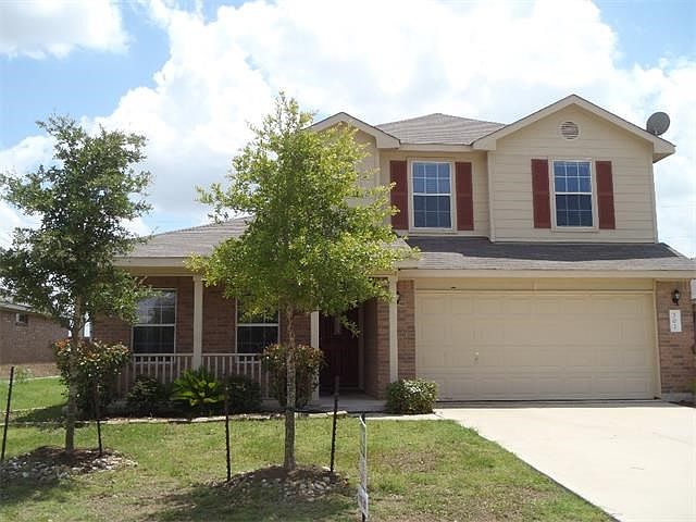 1st image of 302 Mossy Rock Dr