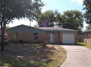 5525 Mackinaw Rd, Houston, TX 77053