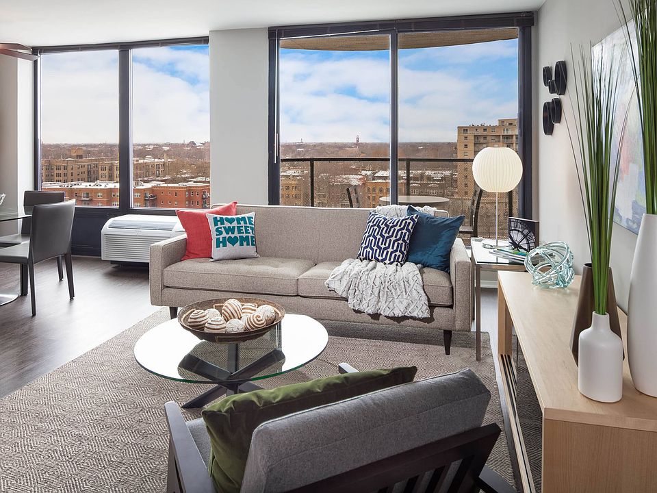 The Montrose - 4334 N Hazel St Chicago IL | Zillow