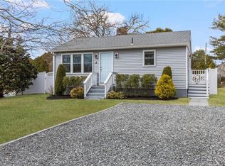 4 Juniper Rd, South Kingstown, RI 02879