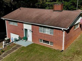 3911 Fraser Cir, Gainesville, GA 30506