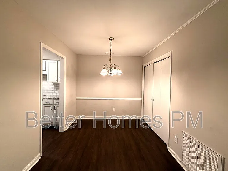 4840 N New Hope Rd #D — Photo 5